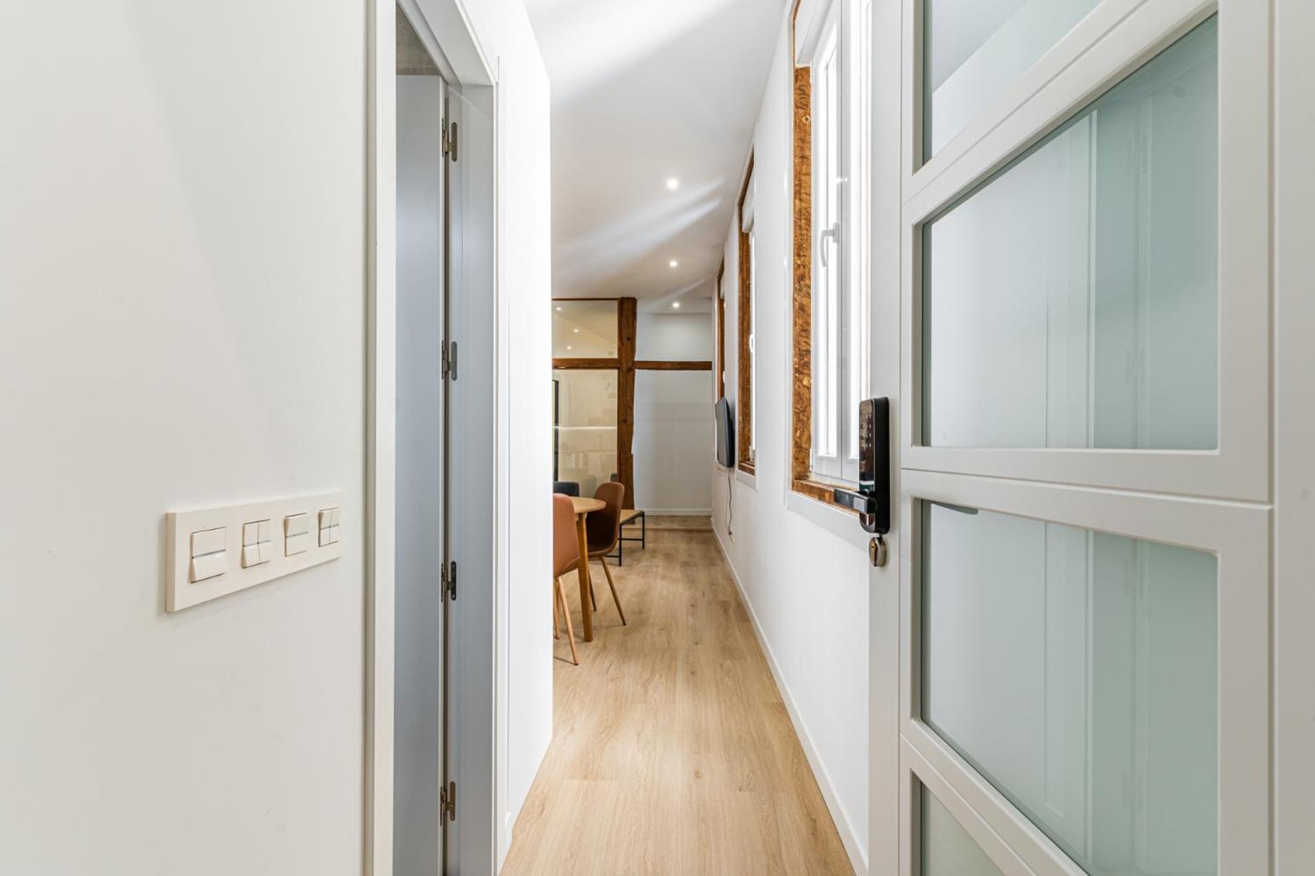 Vr Jeronima Apartments Мадрид Екстериор снимка