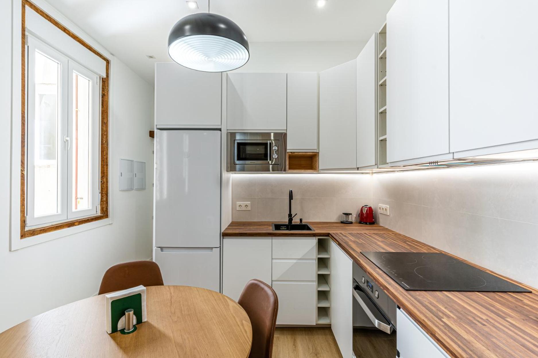 Vr Jeronima Apartments Мадрид Екстериор снимка