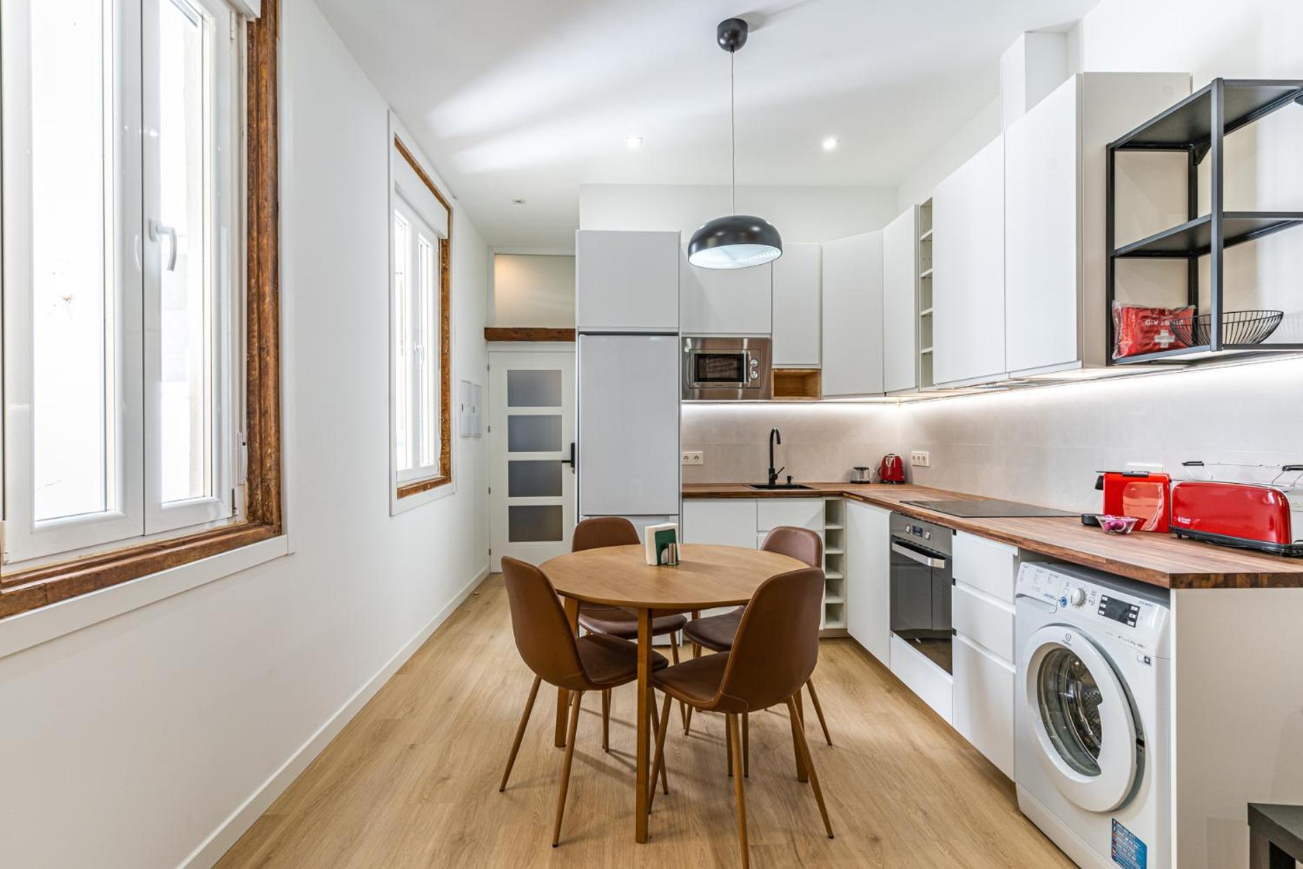 Vr Jeronima Apartments Мадрид Екстериор снимка