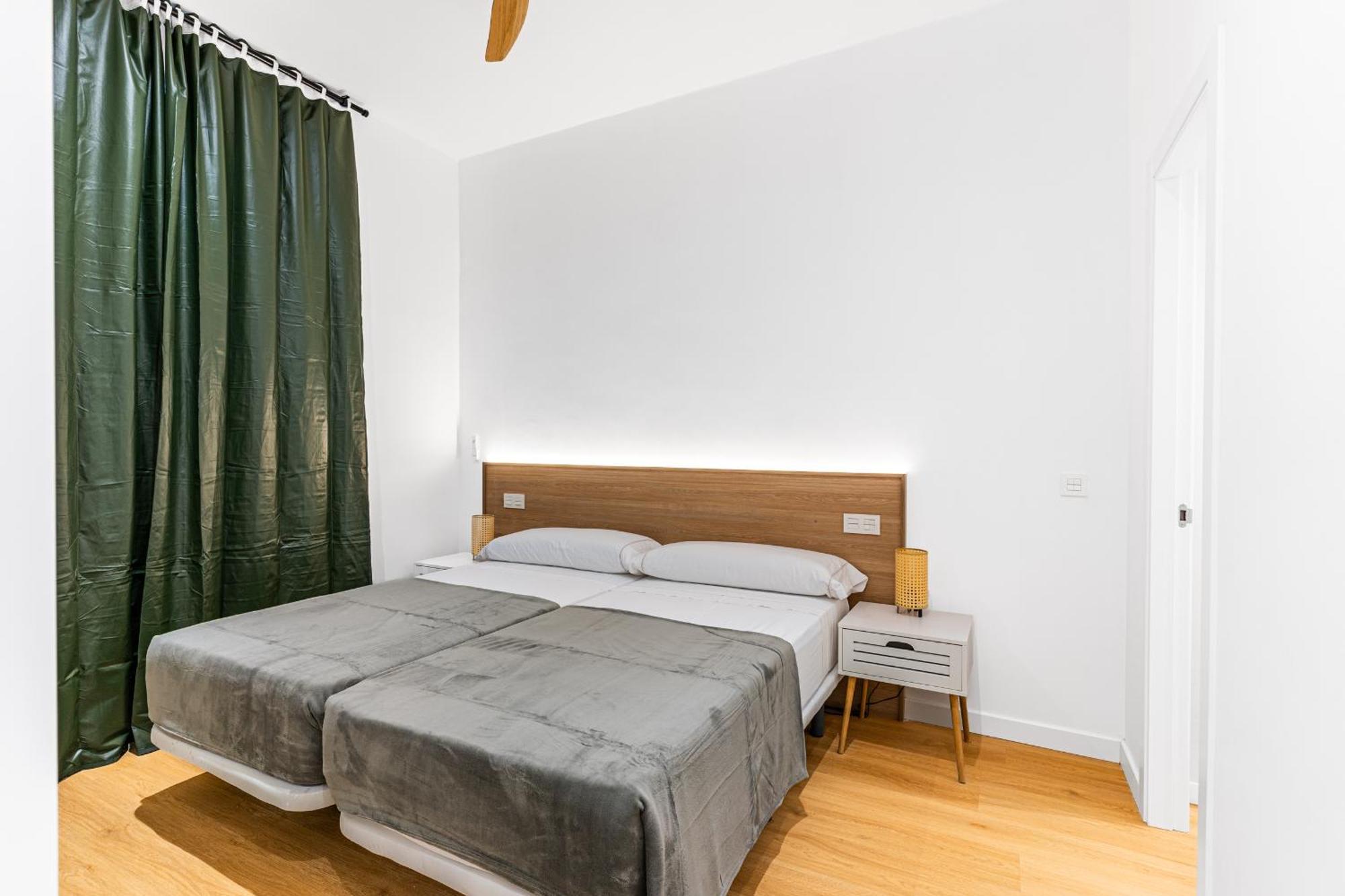 Vr Jeronima Apartments Мадрид Екстериор снимка