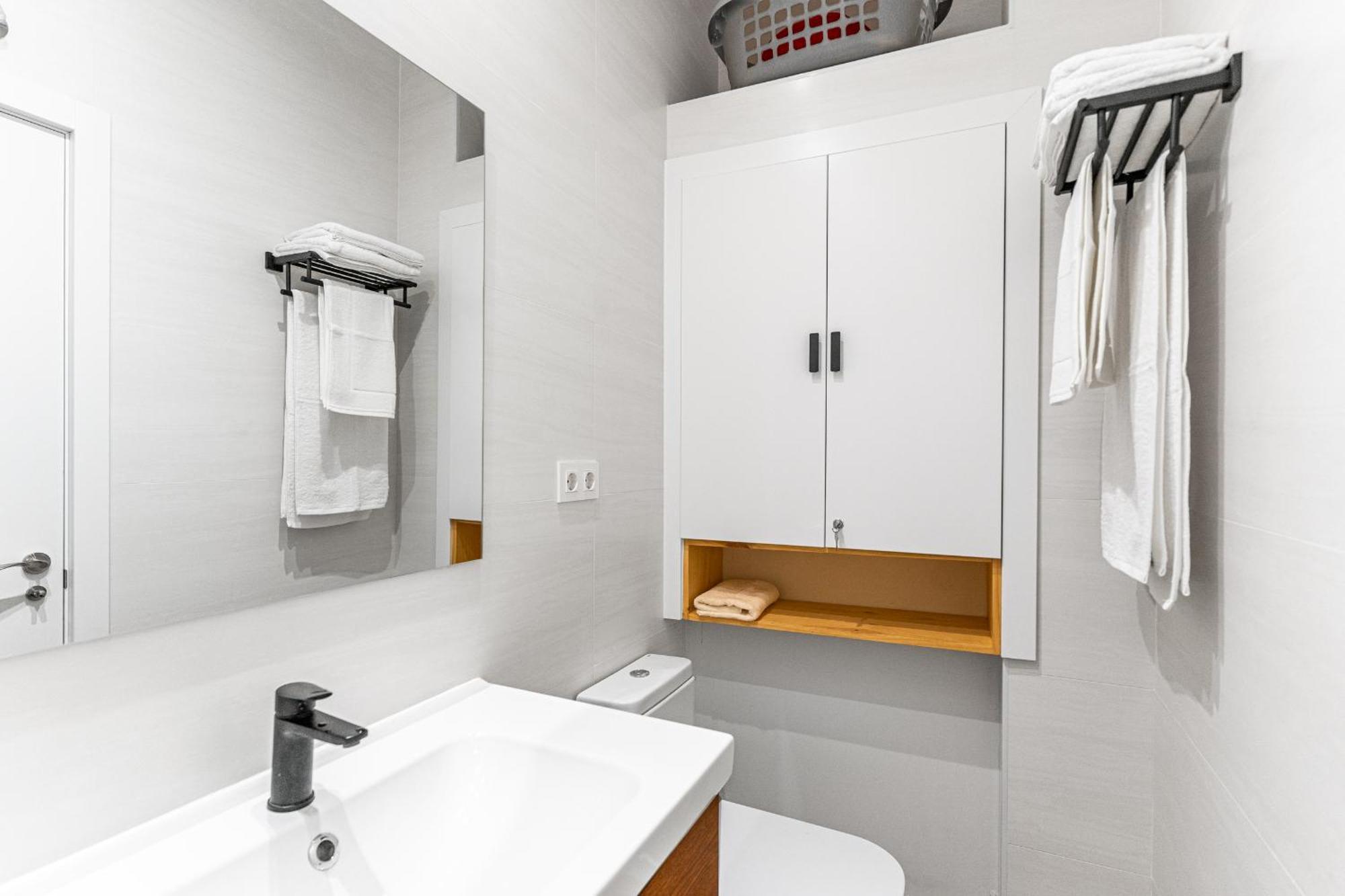Vr Jeronima Apartments Мадрид Екстериор снимка