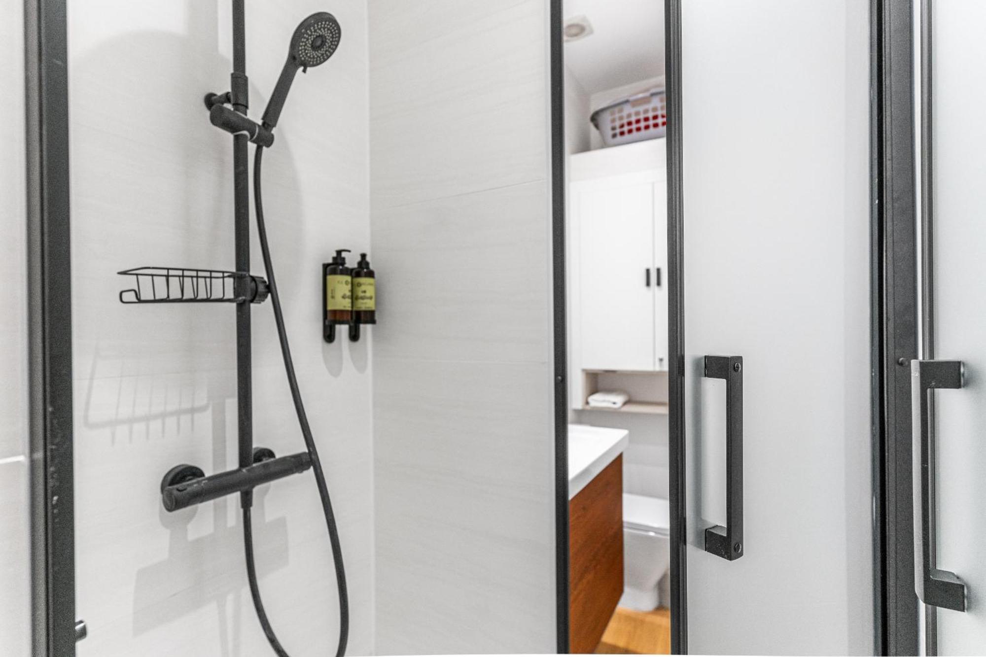 Vr Jeronima Apartments Мадрид Екстериор снимка