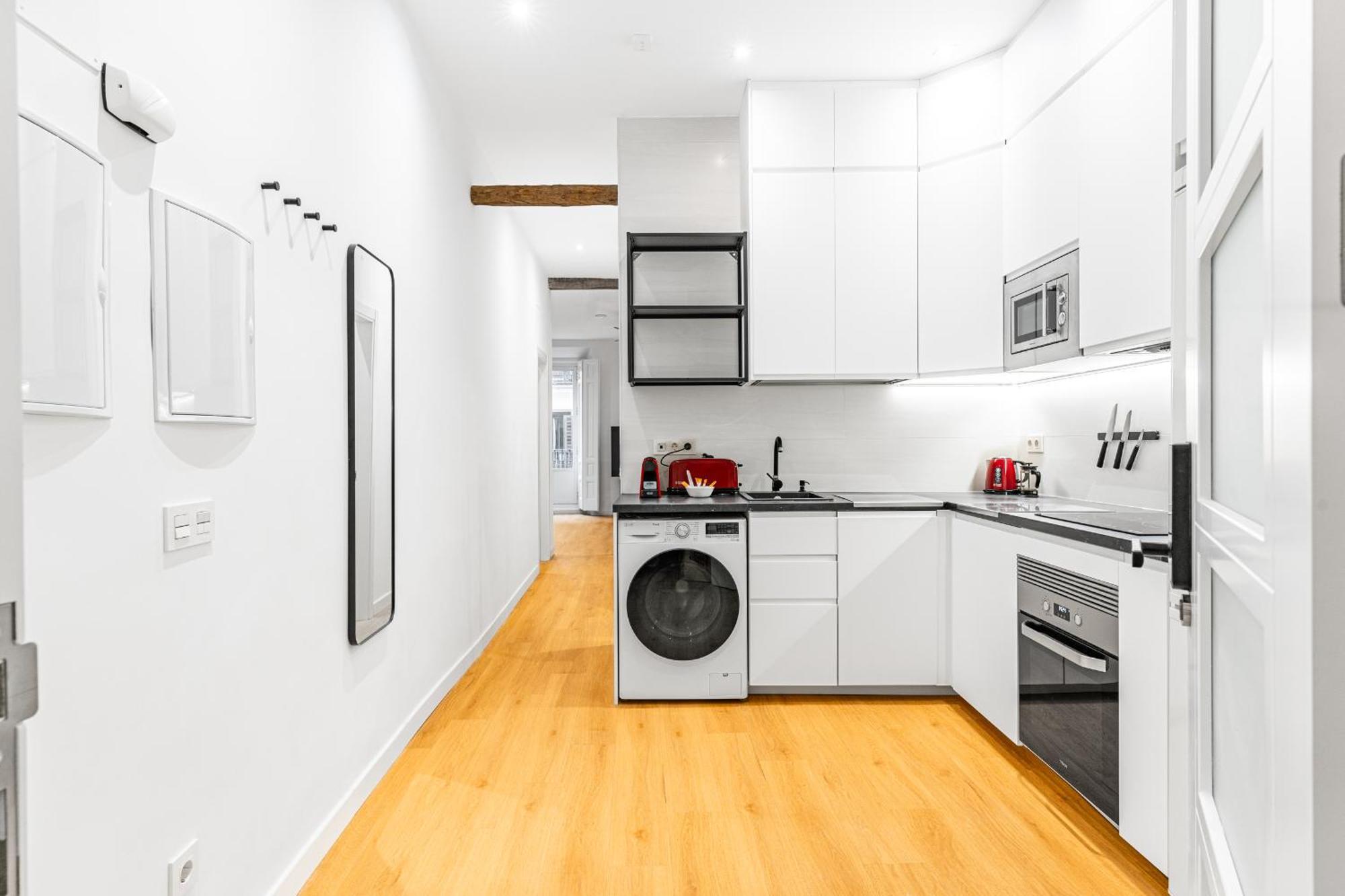 Vr Jeronima Apartments Мадрид Екстериор снимка